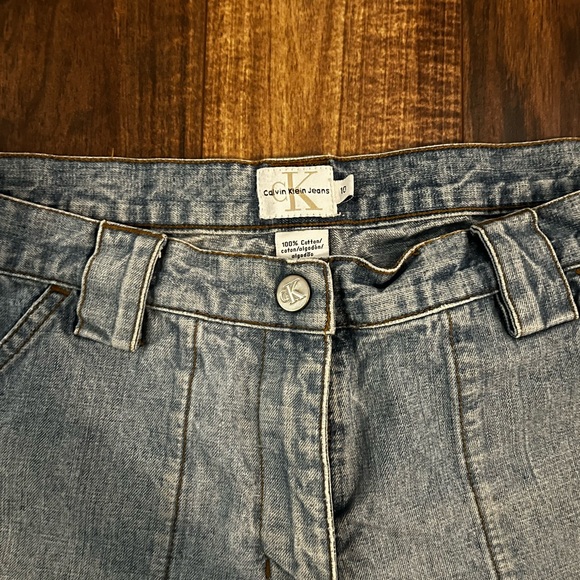 Calvin Klein cropped mom jeans - Picture 10 of 14